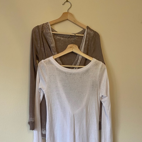 Chaser Open Back Distressed Long Sleeve Shirt Set - Picture 9 of 9